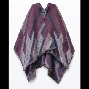 Aritzia Talula Maroon Wool Poncho Wrap Blanket Style Cape Scarf  Coat Boho Warm